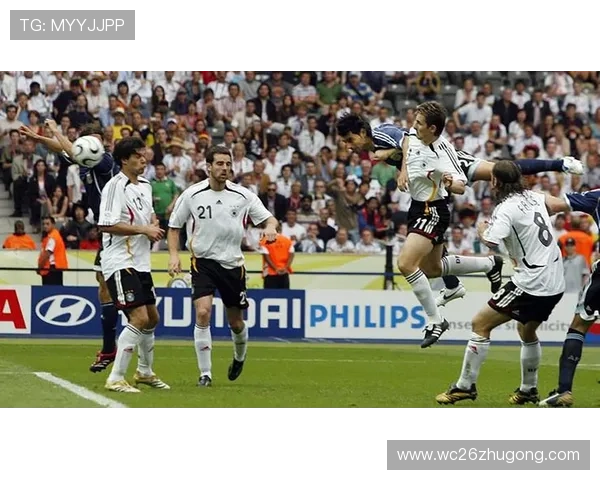 回顾98世界杯决赛：比赛过程中的精彩攻防与战术布局